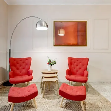 Apartment 7 Min Dal Colosseo, Aria Condizionata, Smart Tv, 4 Pax Rom