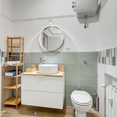 7 Min Dal Colosseo, Aria Condizionata, Smart Tv, 4 Pax Appartamento *