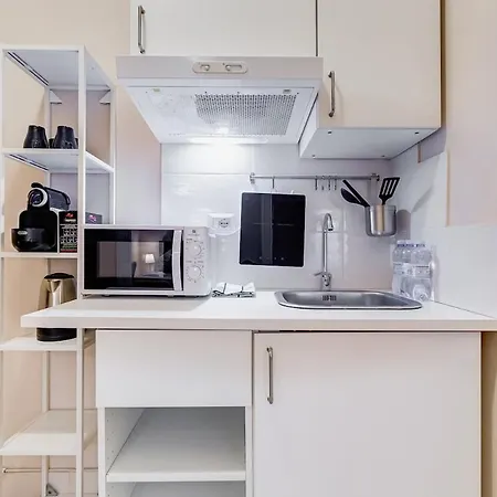 7 Min Dal Colosseo, Aria Condizionata, Smart Tv, 4 Pax *