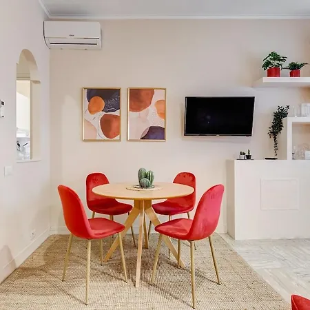 Appartamento 7 Min Dal Colosseo, Aria Condizionata, Smart Tv, 4 Pax Roma